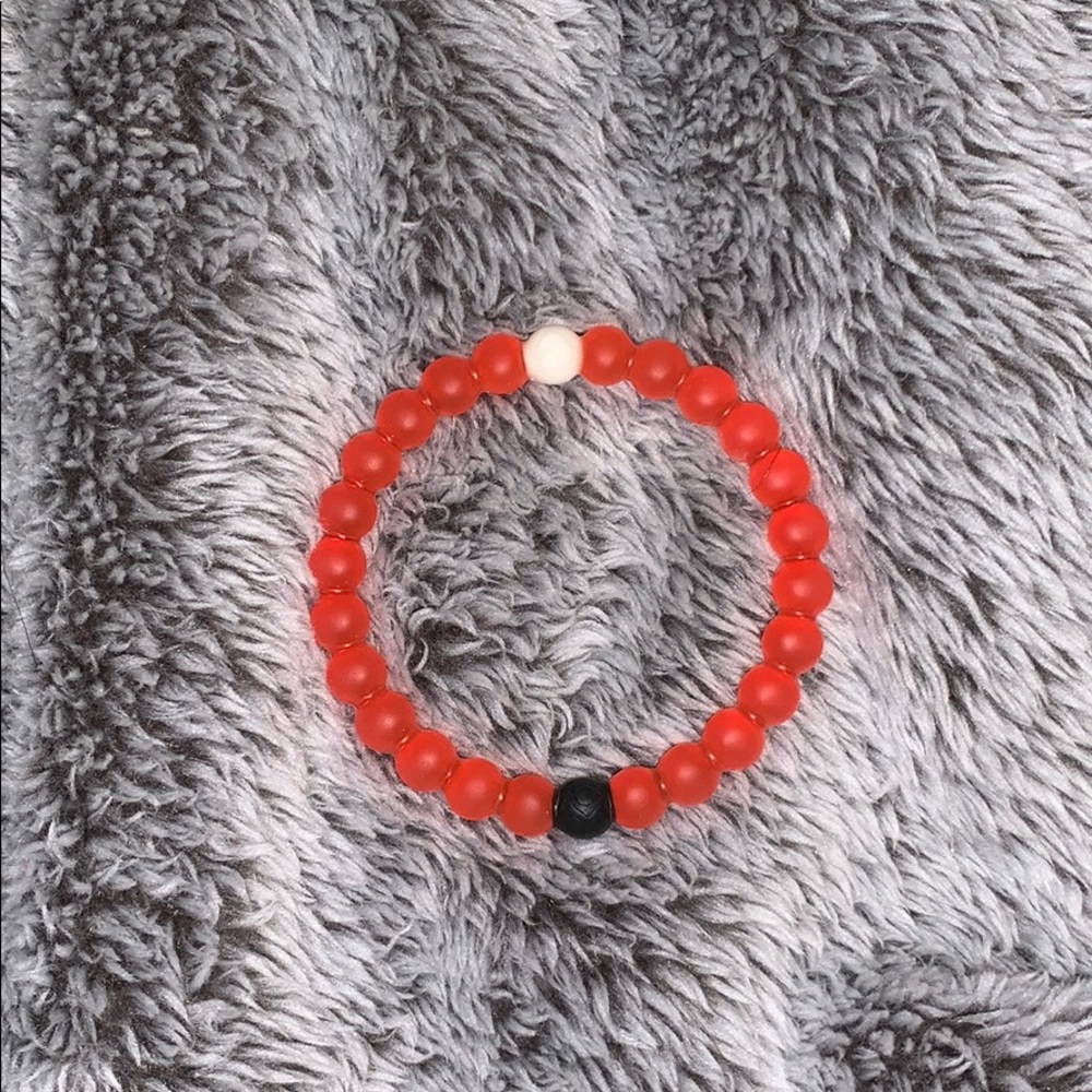 red lokai bracelet